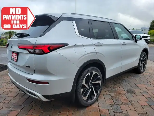 2024 Mitsubishi Outlander in Cars & Trucks in Ottawa - Image 9