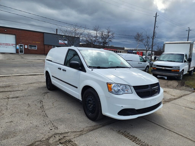  2015 Ram Cargo Van Caravan Cargo Tradesman - V6 Gas - Certified in Cars & Trucks in City of Toronto - Image 3