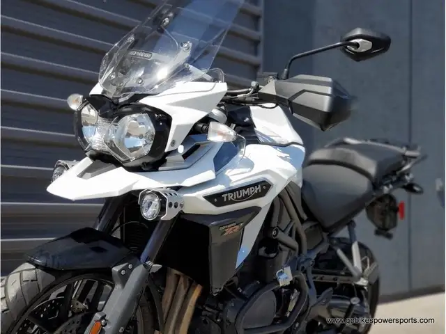 2017 Triumph Tiger Explorer XRX Crystal White in Street, Cruisers & Choppers in Oshawa / Durham Region - Image 13