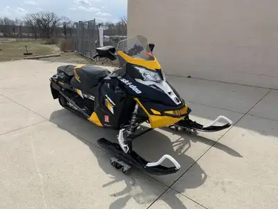 BLIZZARD BLITZ WITH THE SKI-DOO MXZ PAYMENTS ONLY $98 BI-WEEKLY OAC!! APPLY TODAY! THE 2017 SKI-DOO...