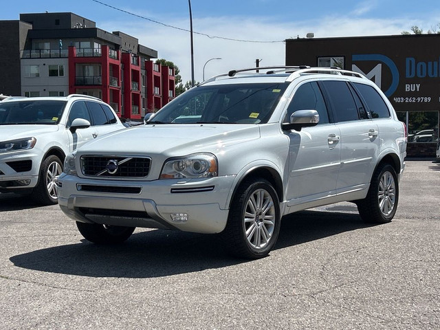 2014 Volvo XC90 3.2 in Cars & Trucks in Calgary