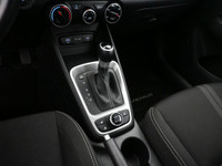 See Dealer Website for Details. 2023 Hyundai Venue PREFERRED W/Alloy Wheels,, Bluetooth, Push Button... (image 8)