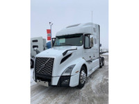  2021 Volvo VNL64T-760 Volvo Dealer Maintained Since New!
