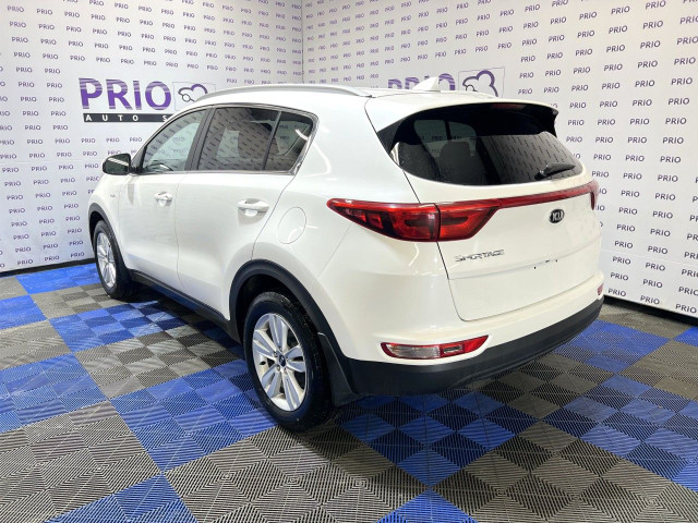2018 Kia Sportage in Cars & Trucks in Ottawa - Image 3