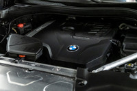 Francais: * Ensemble Premium Essentiel * Support lombaire conducteur * Cockpit numérique Pro * Accès... (image 8)