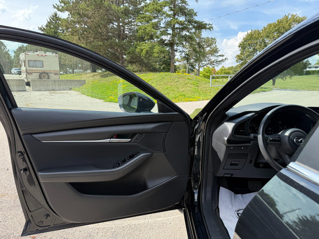 2023 Mazda 3 GX ONE OWNER| CERTIFIED| SPORT HATCH in Cars & Trucks in Markham / York Region - Image 3