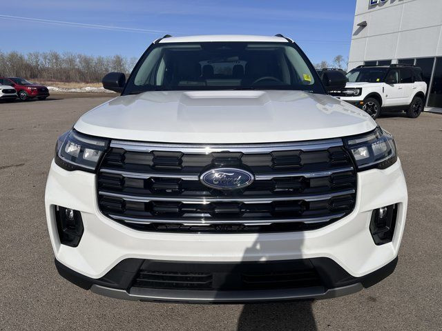 2025 Ford Explorer Active | MOONROOF | GOOGLE PLAY | in Cars & Trucks in Regina - Image 2