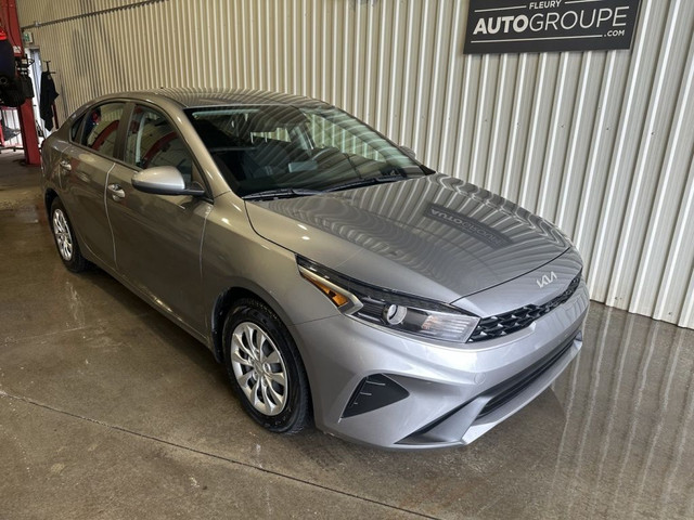 2023 KIA Forte LX Auto AC Cam in Cars & Trucks in Gatineau