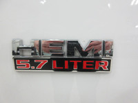 RAM 1500 CLASSIC SLT 2023 V8 5.7 LITRES HEMI BOITE 5'7" CREW-CAB 4X4 TOUT ÉQUIPÉ / ÉCRAN TACTILE / C... (image 8)