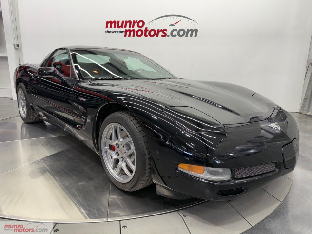 2003 Chevrolet Corvette in Cars & Trucks in Brantford - Image 3