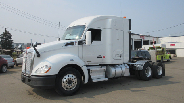 2018 KENWORTH T680 T/A SLEEPER TRACTOR!!2024 BLOWOUT SALE!! in Heavy Trucks in Edmonton - Image 2
