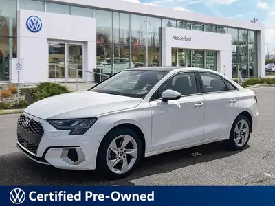 This Audi A3 Sedan delivers a Intercooled Turbo Gas/Electric I-4 2.0 L/121 engine powering this Auto...