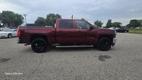 Cruise the streets in style with this ruggedly handsome 2017 Chevrolet Silverado 1500 LT from Auto H... (image 5)