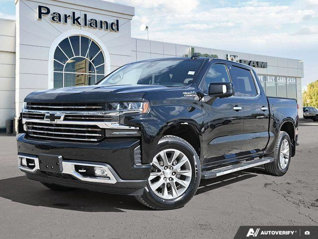 2019 Chevrolet Silverado 1500 High Country Crew 4x4 6.2L Suroof in Cars & Trucks in St. Albert