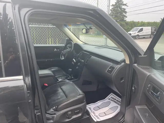 2013 Ford Flex SEL AWD dans Autos et camions dans Ottawa - Image 8