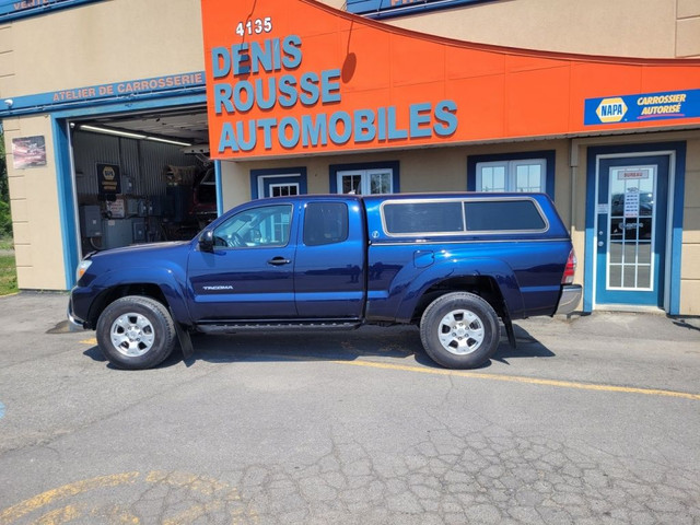 2012 Toyota Tacoma in Cars & Trucks in West Island