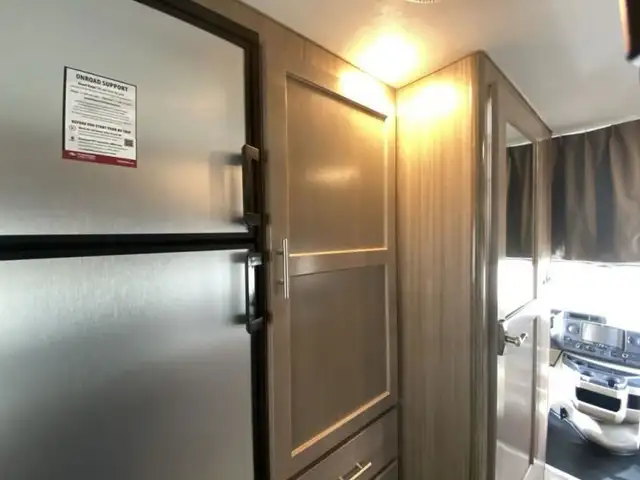 2022 Adventurer LP Class C Adventurer 19RD in RVs & Motorhomes in Edmonton - Image 20