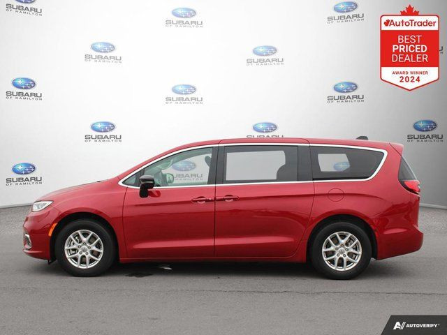 2024 Chrysler Pacifica Touring-L in Cars & Trucks in Hamilton - Image 2