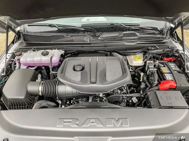2025 Ram 1500 Sport 1 Crew 4x4 Sunroof Nav Heared & Vented dans Autos et camions dans Saint-Albert - Image 14