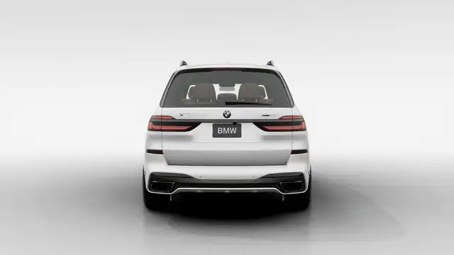 2025 BMW X7 xDrive40i | Groupe Sport M PRO / Sport M | Ensemble in Cars & Trucks in City of Montréal - Image 6