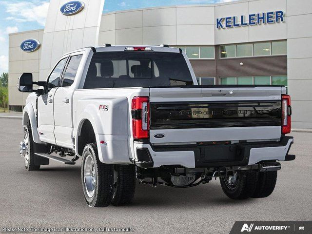 2025 Ford Super Duty F-450 DRW Platinum in Cars & Trucks in Brandon - Image 4