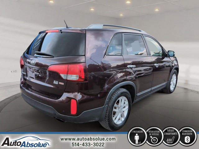 2015 Kia SorentoLX in Cars & Trucks in Laval / North Shore - Image 3