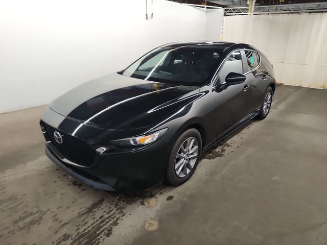 2022 Mazda 3 GS GS/AWD/LEATHER/SUNROOF/BLACK ON BLACK! in Cars & Trucks in Belleville