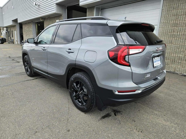 2023 GMC Terrain AT4, AWD, CUIR, TOIT PANORAMIQUE in Cars & Trucks in Shawinigan - Image 3