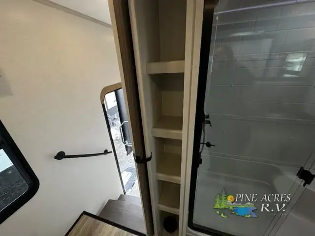 2025 Dutchmen RV Astoria 3603LFP (FULL BODY PAINT) in Travel Trailers & Campers in Truro - Image 23