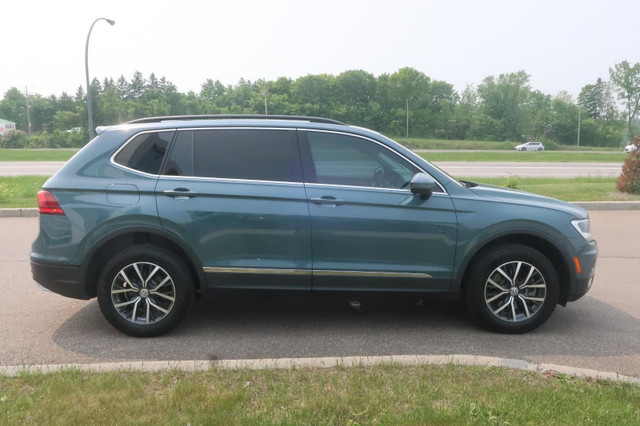Volkswagen Tiguan Comfortline 2.0L 4MOTION + Keyless + Toit Ouvr in Cars & Trucks in Lévis - Image 4