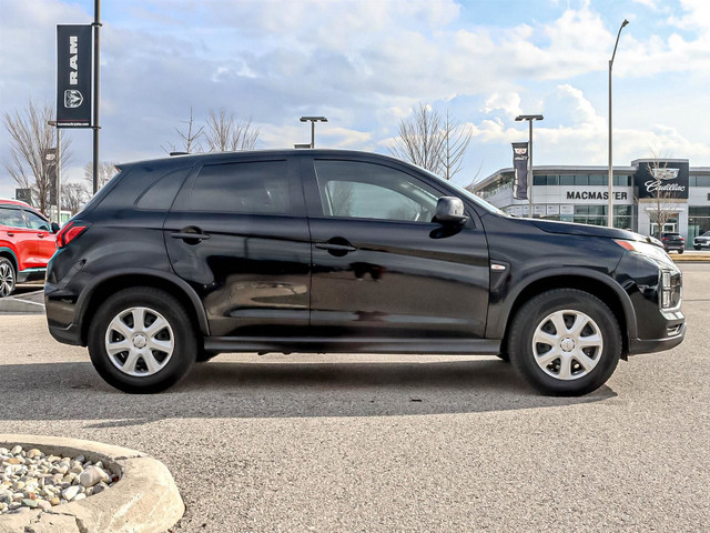 2021 Mitsubishi RVR ES Remote Entry | Apple Carplay | Bluetoo... in Cars & Trucks in London - Image 3