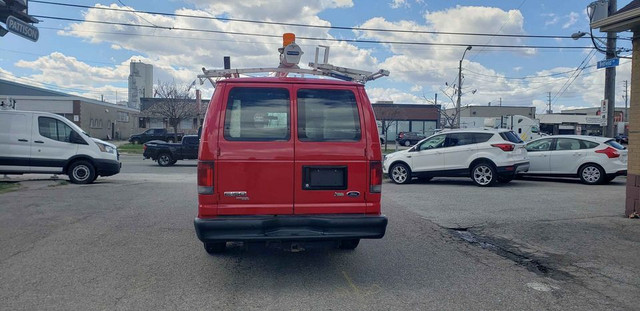 2012 Ford Econoline Cargo Van E 150 Extended , shelving, divider in Cars & Trucks in Mississauga / Peel Region - Image 4