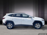 This Hyundai Tucson boasts a Regular Unleaded I-4 2.5 L/152 engine powering this Automatic transmiss... (image 5)