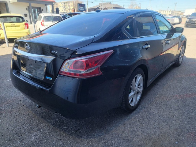 2013 Nissan Altima 2,5 in Cars & Trucks in Québec City - Image 4