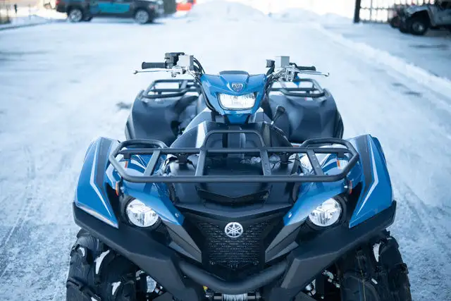2025 Yamaha GRIZZLY 700 SE in ATVs in Strathcona County - Image 11