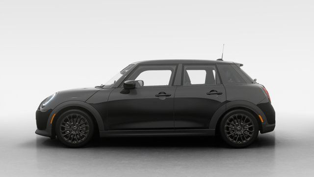 2025 MINI 5 Door Cooper C in Cars & Trucks in Laval / North Shore - Image 4