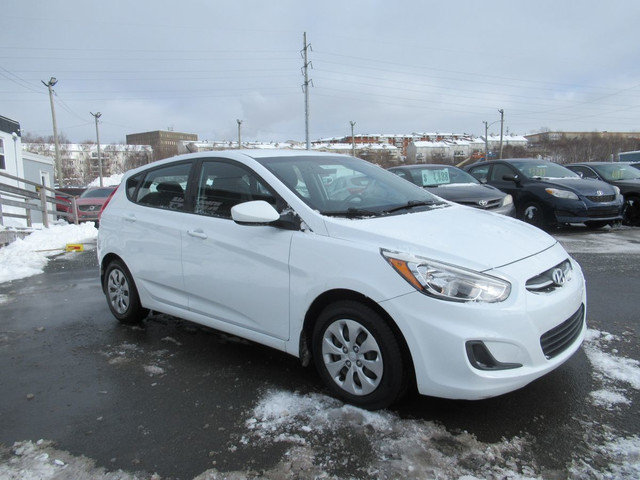 2017 Hyundai Accent LE CLEAN CARFAX!!! in Cars & Trucks in City of Halifax - Image 3