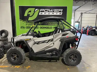 PENDING!!! 2022 POLARIS RZR TRAIL S 1000 ULTIMATE RECONNECT WITH CANADA!!!! Style and comfort….yup,...