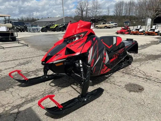 2023 ARCTIC CAT RIOT 9000 WITH ATAC 146: $109 BW! in Snowmobiles in Edmonton - Image 5