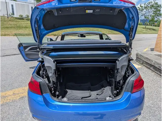 2019 BMW 4 Series 440i xDrive Cabriolet Heads up M sport Certifi in Cars & Trucks in Mississauga / Peel Region - Image 26