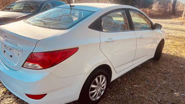 2016 Hyundai Accent L in Cars & Trucks in Oakville / Halton Region - Image 4