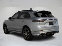Bold and refined, this 2020 Porsche Cayenne with the Premium Plus and Sport Design Packages and deli... (image 4)
