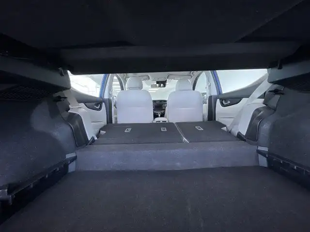 2023 Nissan Qashqai | AWD | Sunroof | Backup Camera in Cars & Trucks in Prince George - Image 28