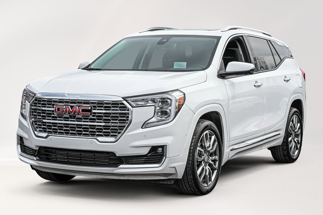 2022 GMC Terrain Denali * AWD* Carplay * Cuir * toit pano AWD *  in Cars & Trucks in City of Montréal