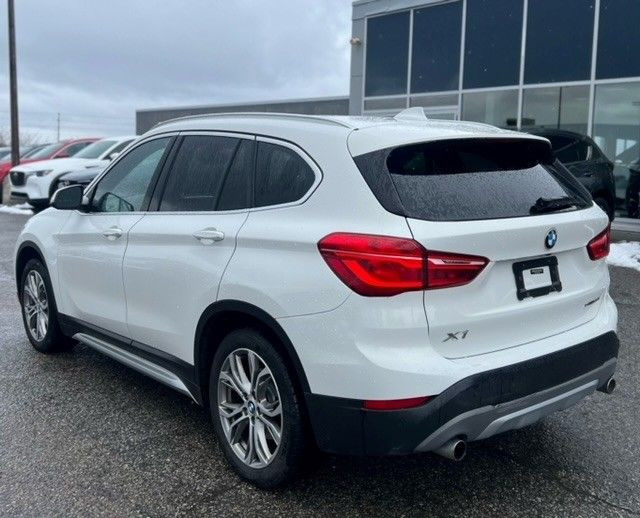 2018 BMW X1 xDrive28i Sports Activity Vehicle in Cars & Trucks in Ottawa - Image 3