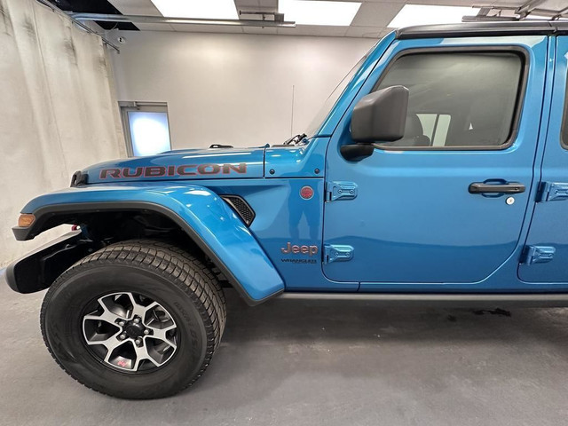 2019 Jeep Wrangler Unlimited Rubicon 4x4 - Leather - LED Ligh... in Cars & Trucks in Lethbridge - Image 2