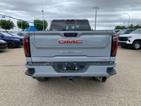 The Sierra Heavy Dutys available massive customizable screens let you organize your information and... (image 7)