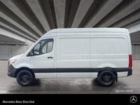 Mercedes-Benz Rive-Sud, la destination Mercedes-Benz par excellence. Bienvenue en première classe. D... (image 1)