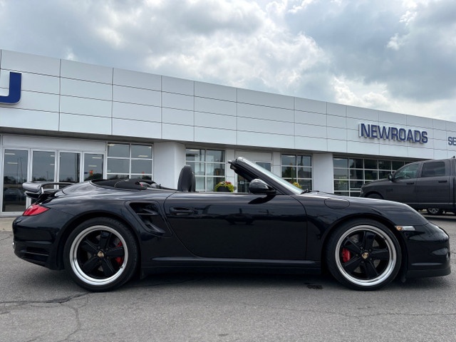 2010 Porsche 911 Turbo in Cars & Trucks in Markham / York Region - Image 2
