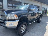 2018 Ram 2500 SLT 4x4 Crew Cab with the 6.7L Cummins Diesel and only 90,000kms! Big lift and tires,... (image 1)